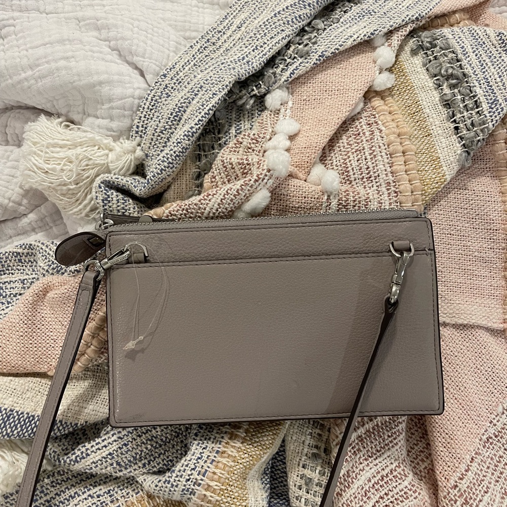 Kate Spade purse - Picture 4 of 5